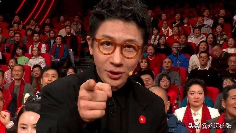演的魔术《画蛇添福》从以下几方面来看待开元棋牌网站对于刘谦在2025年春晚表(图3)
